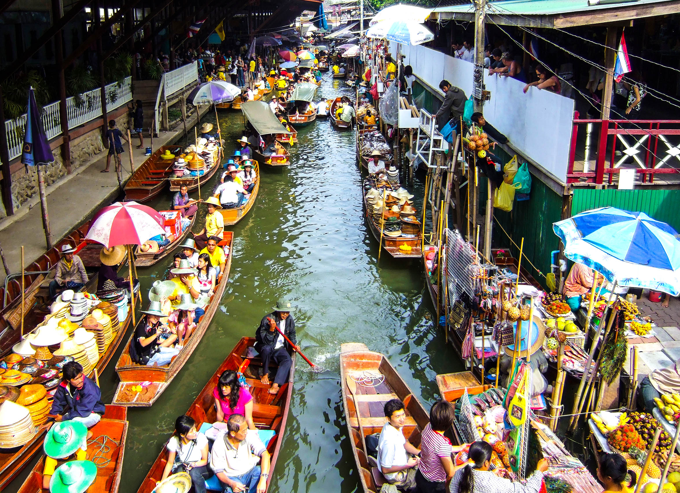 Mercados flotantes en Tailandia ¡bullicio y tradición ...