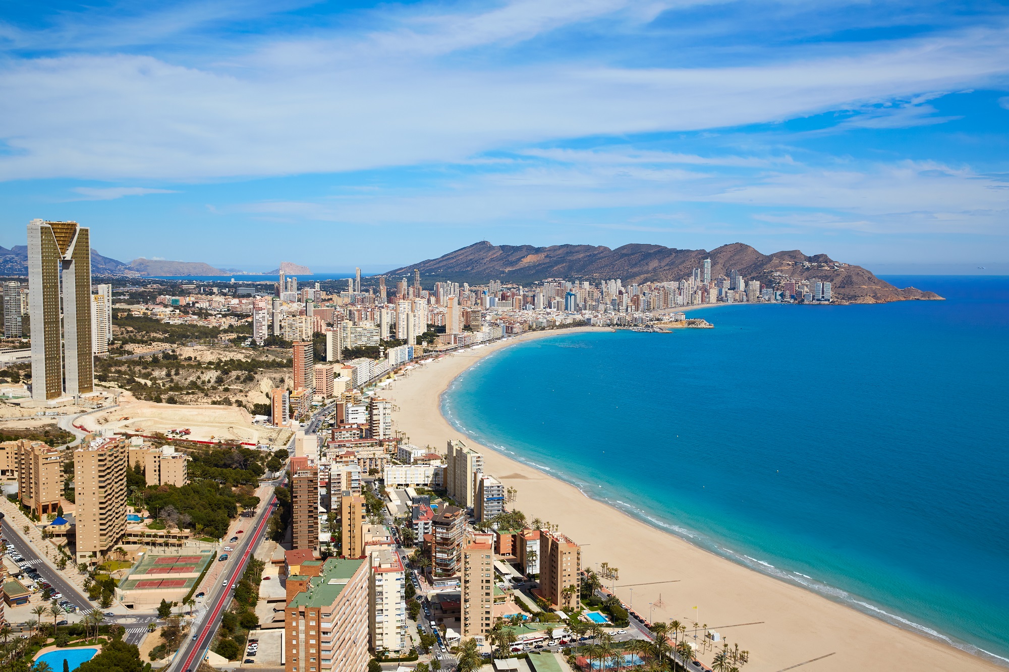 Resort En Benidorm 2 Noches Con Desayuno Por Solo 108 
