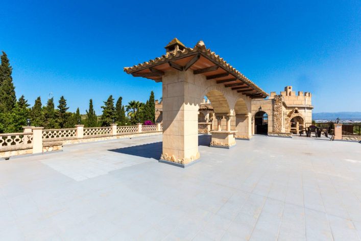 HG_ES_airbnb_Welcome-to-Castell-Bohio-4