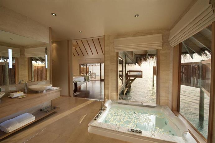 HG_ES_HT_WL_-CONRAD-MALDIVES-RANGALI-ISLAND-1