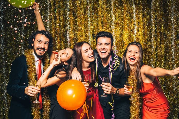 New-year-party-iStock_78796763_XLARGE-2_1920x1280