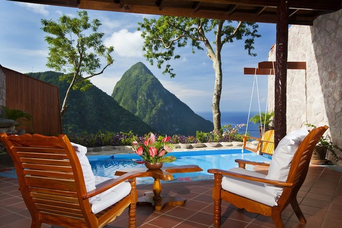 HG_ES_HT_WL_-LADERA-RESORT-SOUFRIERE-3