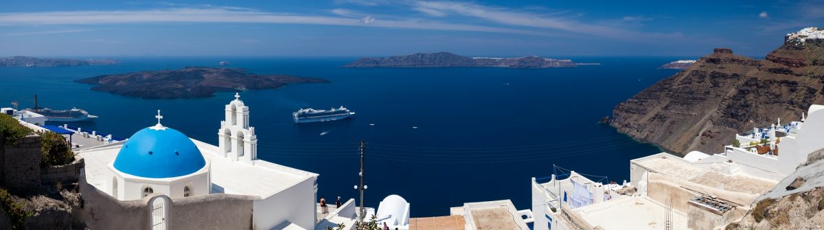 Blue-Dome-Church-at-Firostefani-near-Fira-on-Thira-Island-Santorini-Greece_shutterstock_158466386-x2000