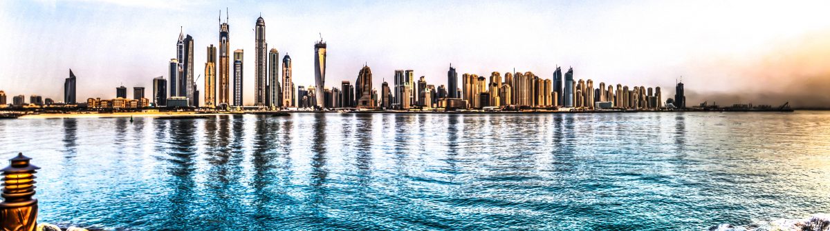 Dubai-marina-HDR-skyline-iStock_000074297987_Large-2