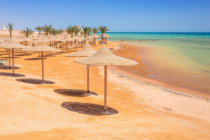 Strand-in-Hurghada-shutterstock_1013590759