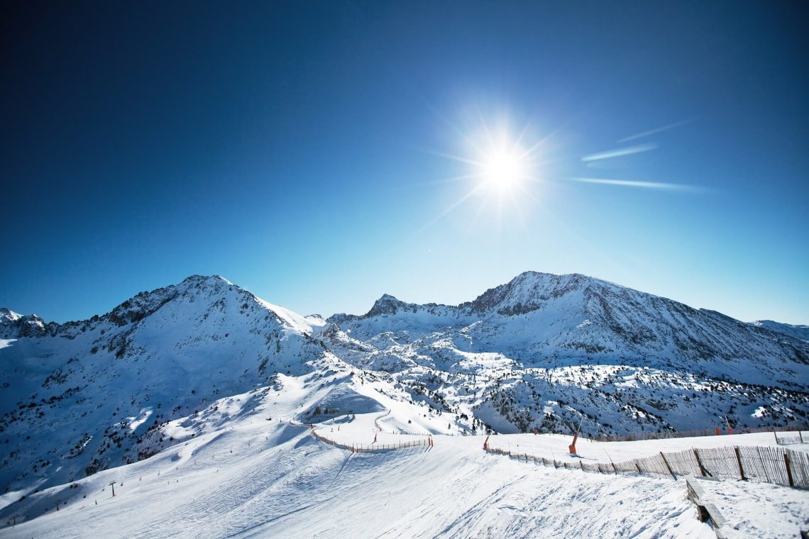 Winter-in-Andorra-iStock-642321444_1920x1280