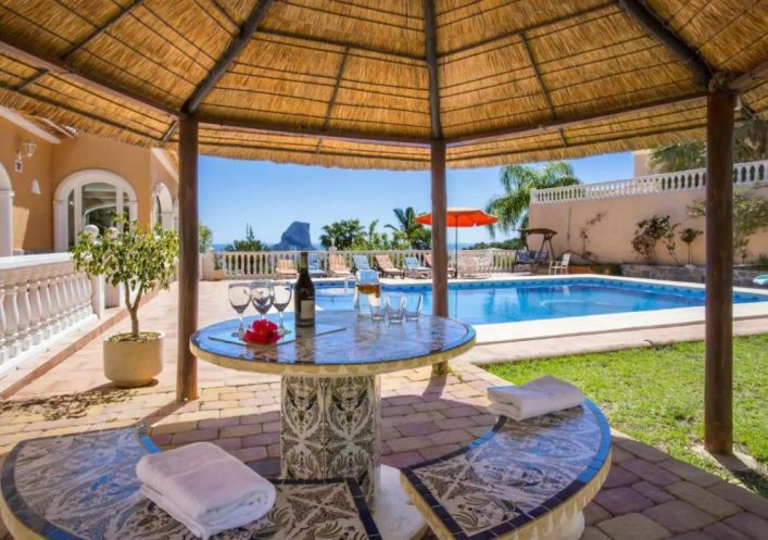 Villa Valencia