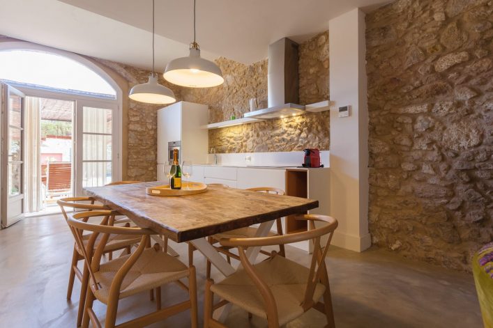 99015438-b70d-4d57-8ca4-55041fa3651a