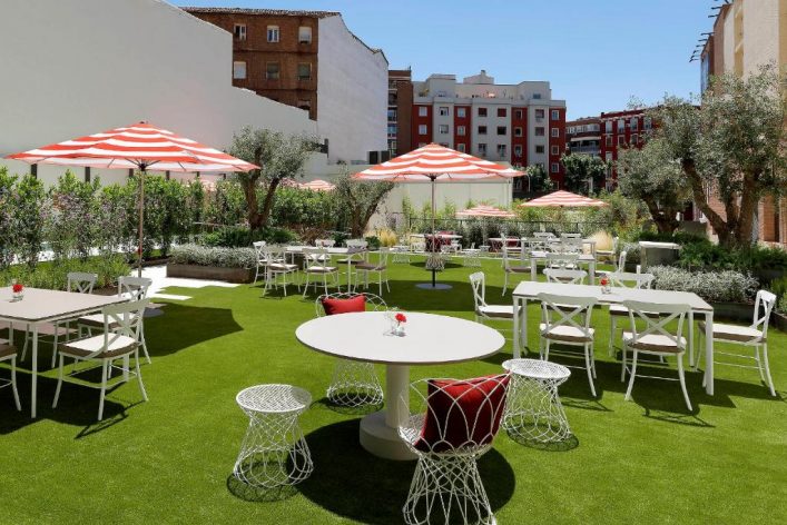 Hard-RockHotelMadrid_pool3