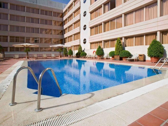 NovotelCampoDeLasNaciones_pool_